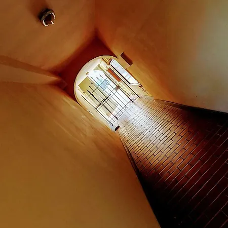 Db House, Town Center *