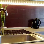 Db House, Town Center Апартаменти