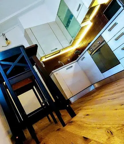 Db House, Town Center Apartment *